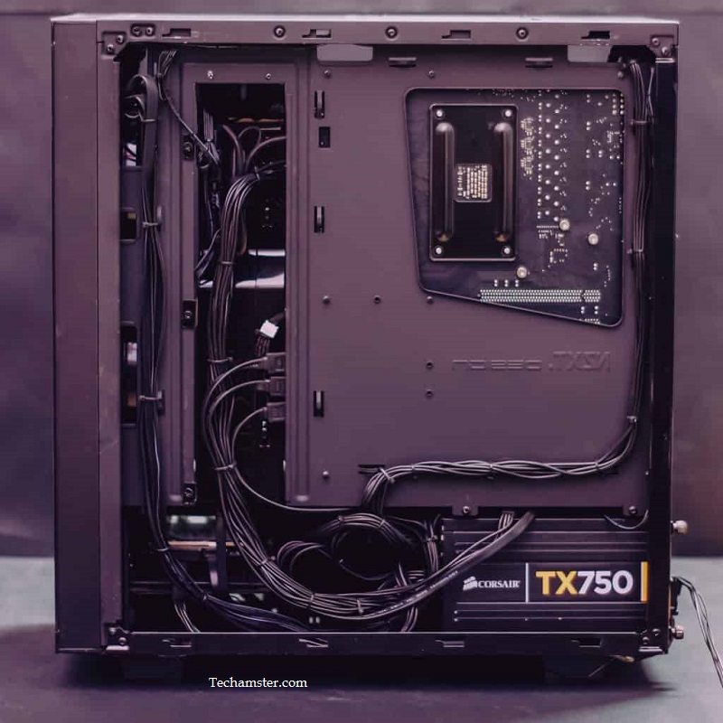 Behind-the-Motherboard-Cable-Management-1024x1024